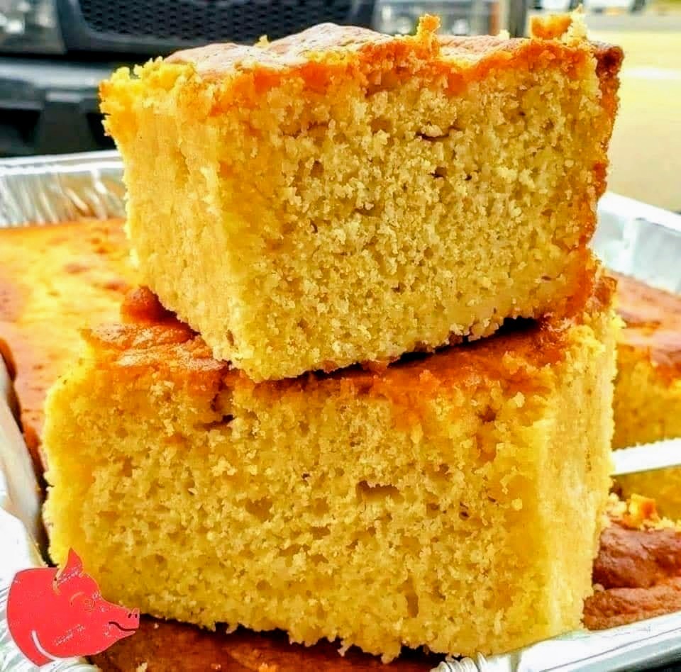Fresh baked cornbread at the food truck